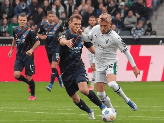 德甲焦点战：门兴格拉德巴赫 VS 云达不莱梅比赛前瞻